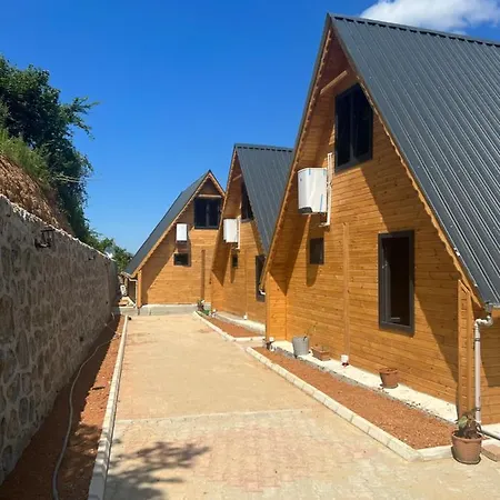 Θέρετρο Hidden Garden Τραμπζόν