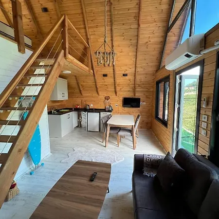 Θέρετρο Hidden Garden