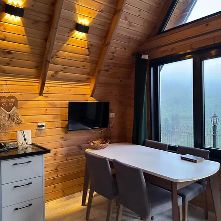 Hidden Garden Ośrodek wypoczynkowy 3*