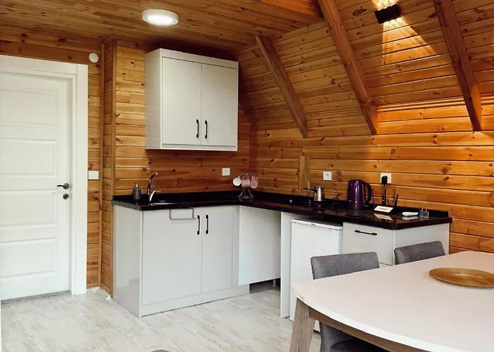 Hidden Garden Ośrodek wypoczynkowy 3*